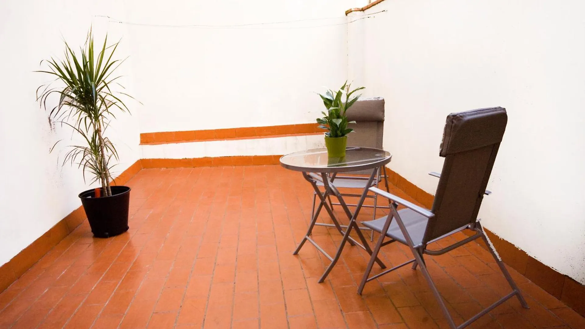 Apartments Figueres 0*, Figueres (Girona) Spain
